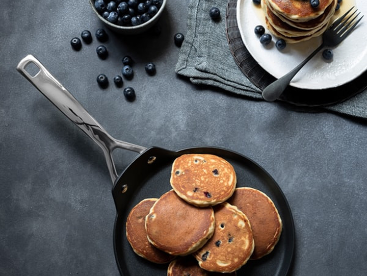 Heidelbeer-Honig-Pancakes